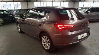 Seat Leon 1.2 TSI ECOMOTIVE 16V 4DRS BENZ 1.197CC 81KW 110PK picture 6