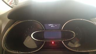 Renault Clio 0.9 ENERGY TCE12V COMBI 4DRS BENZ 898CC 66KW 90PK picture 10