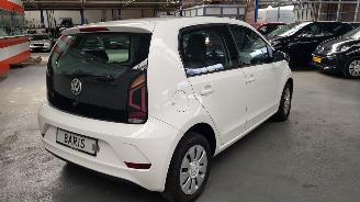 Volkswagen Up! 1.0 BMT Move Up picture 4