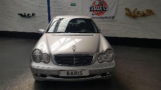 Mercedes C-klasse 1.8 C-180K 16V AUT SEDAN 4DRS BENZ 1.796CC 105KW 143PK picture 2