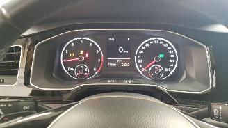 Volkswagen Polo 1.0 TSI 12V AUT BLUEMOTION 4DRS BENZ 999CC 85KW 116PK picture 9