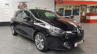 Schadeauto Renault Clio 0.9 ENERGY TCE 12V COMBI 4DRS BENZ 898CC 66KW 90PK 2014/10