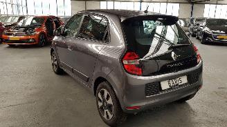 Renault Twingo 1.0 SCE 12V 4DRS BENZ 999CC 52KW 71PK picture 6
