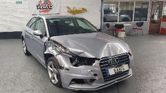 Vaurioauto  passenger cars Audi A3 1.4 TFSI ACT 16V SEDAN 4DRS BENZ 1.395CC 110KW 150PK 2014/7