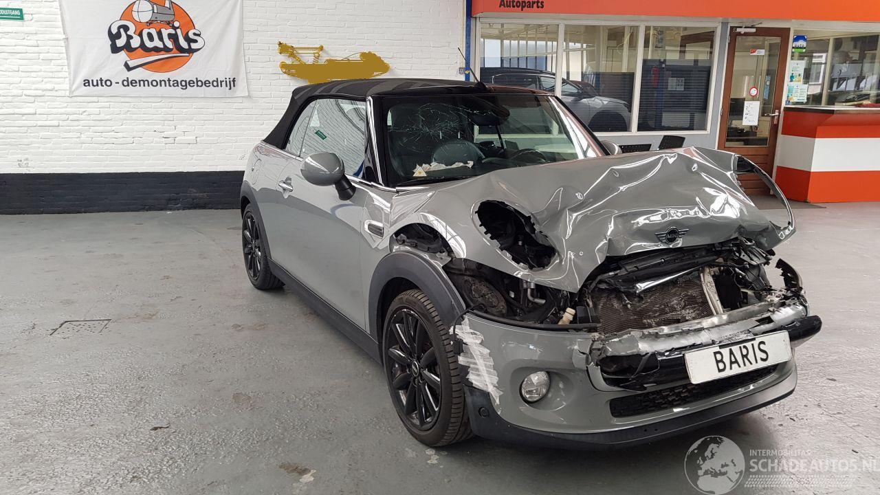 Mini Cooper 1.5 12V C00PER  CABRIO  BENZ AUT 1.499CC 100KW 136PK