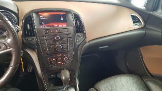 Opel Astra 2.0 CDTI 16V AUT COMBI  DSL 1.956CC 121KW 165PK picture 12