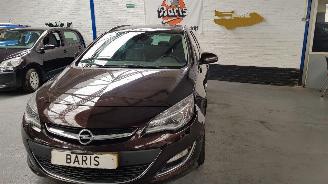 Opel Astra 2.0 CDTI 16V AUT COMBI  DSL 1.956CC 121KW 165PK picture 2
