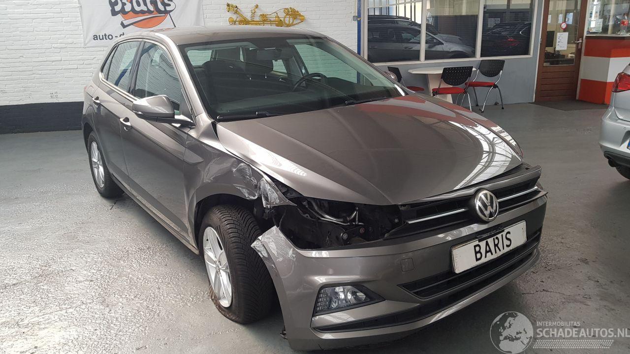 Volkswagen Polo 1.0 TSI 12V  4DRS BENZ 999CC 70KW 95PK