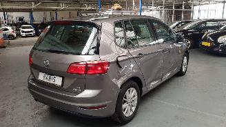 Volkswagen Golf Sportsvan 1.2 TSI 16V  AUT  BLUEMOTION MPV  BENZ 1.197CC 81KW 110PK picture 4