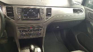Volkswagen Golf Sportsvan 1.2 TSI 16V  AUT  BLUEMOTION MPV  BENZ 1.197CC 81KW 110PK picture 11