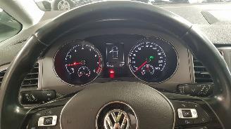 Volkswagen Golf Sportsvan 1.2 TSI 16V  AUT  BLUEMOTION MPV  BENZ 1.197CC 81KW 110PK picture 10