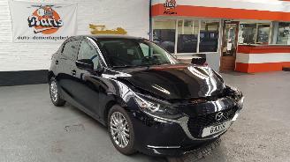Mazda 2 1.5 Skyactive-G Luxury picture 3