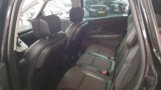 Renault Grand-scenic 1.5 ENERGY DCi AUT MPV  DSL 1.461CC 81KW 110PK picture 9