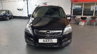 Opel Zafira 2.2 BENZ 6 BAK 7 PERSOON 2198CC 150 PK KM 148346 N.A.P... picture 2