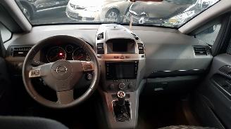 Opel Zafira 2.2 BENZ 6 BAK 7 PERSOON 2198CC 150 PK KM 148346 N.A.P... picture 8