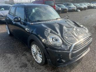 Mini One 1.5 AUTOMAAT One Chili BJ 2018 70929 KM picture 5