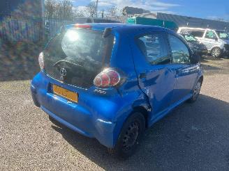 Toyota Aygo 1.0-12V Access BJ 2010 171588 KM picture 4