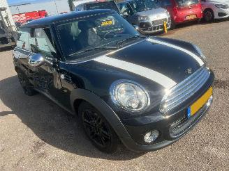 Mini One 1.6 One Holland Street BJ 2014 95558 KM picture 5