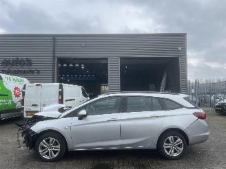 Auto incidentate Opel Astra 1.2 EDITION CLIMA NAVI BJ 2021 ! 2021/3