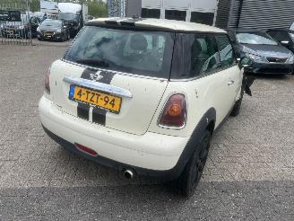 Mini One 1.4 One BJ 2007 166365 KM picture 4