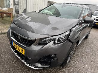 Unfallwagen Peugeot 5008 1.6 AUTOMAAT 181 PK PURE TECH 7 PERSOONS 2019/10