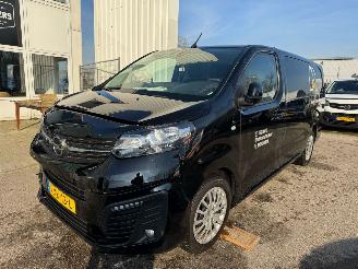 Avarii auto utilitare Opel Vivaro 2.0 Diesel 145 L3 BJ 2023 70.417 KM 2023/10
