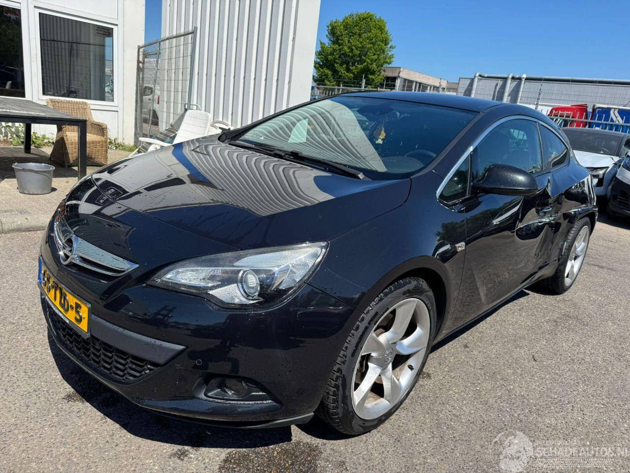 Opel Astra GTC 1.4 Turbo Sport