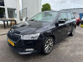 Vaurioauto  passenger cars Skoda Fabia Combi 1.0 TSI Business Edition 2021/1