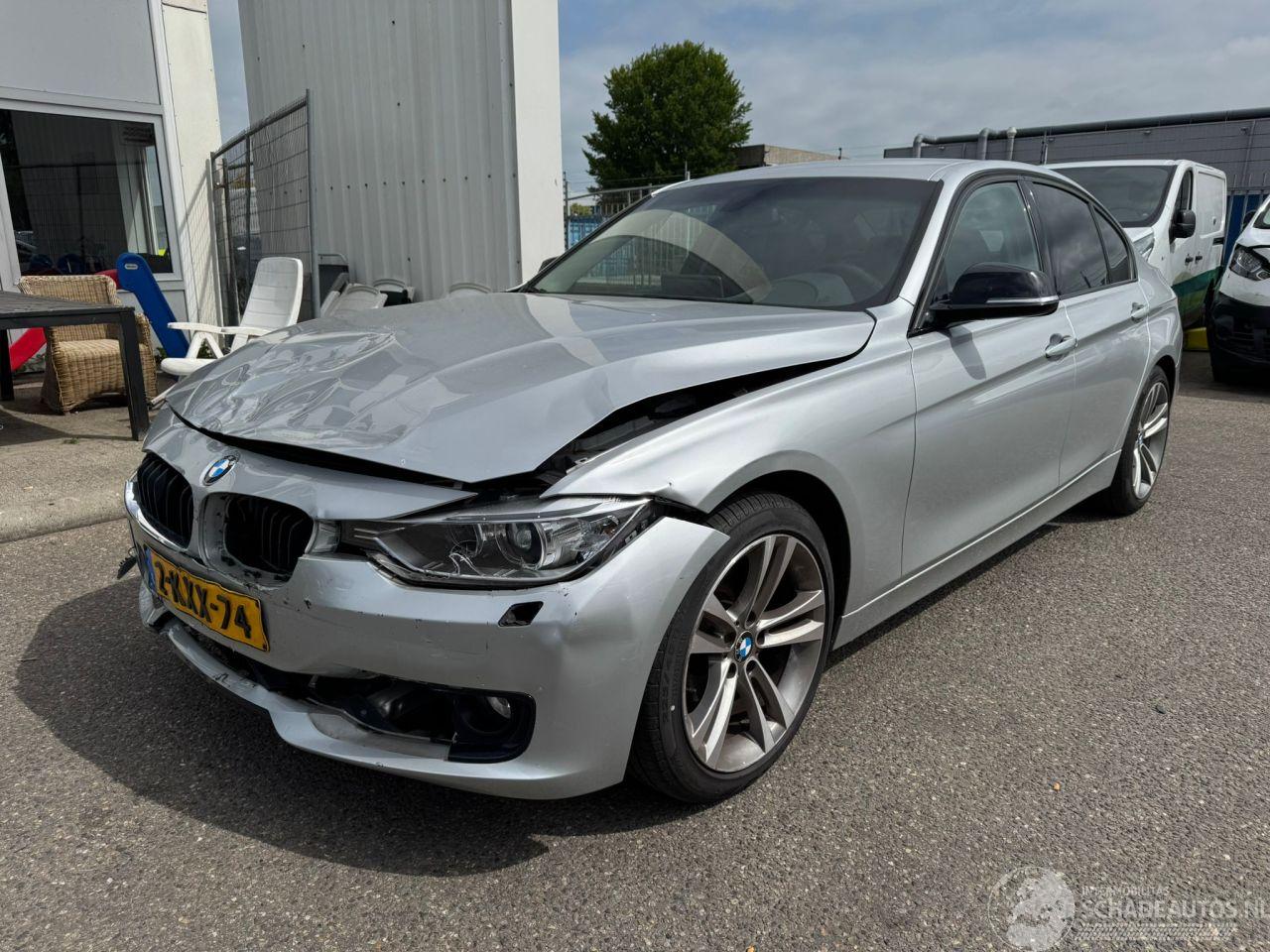 BMW 3-serie 320i EfficientDynamics Edition High Executive BJ 2013 107.191 KM