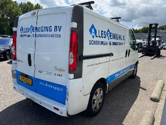 Renault Trafic 2.5 dCi T27 L1H1 picture 5