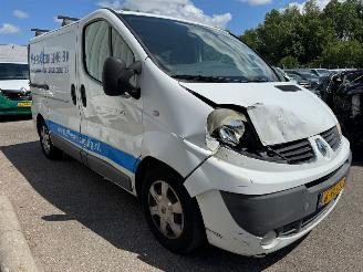 Renault Trafic 2.5 dCi T27 L1H1 picture 6