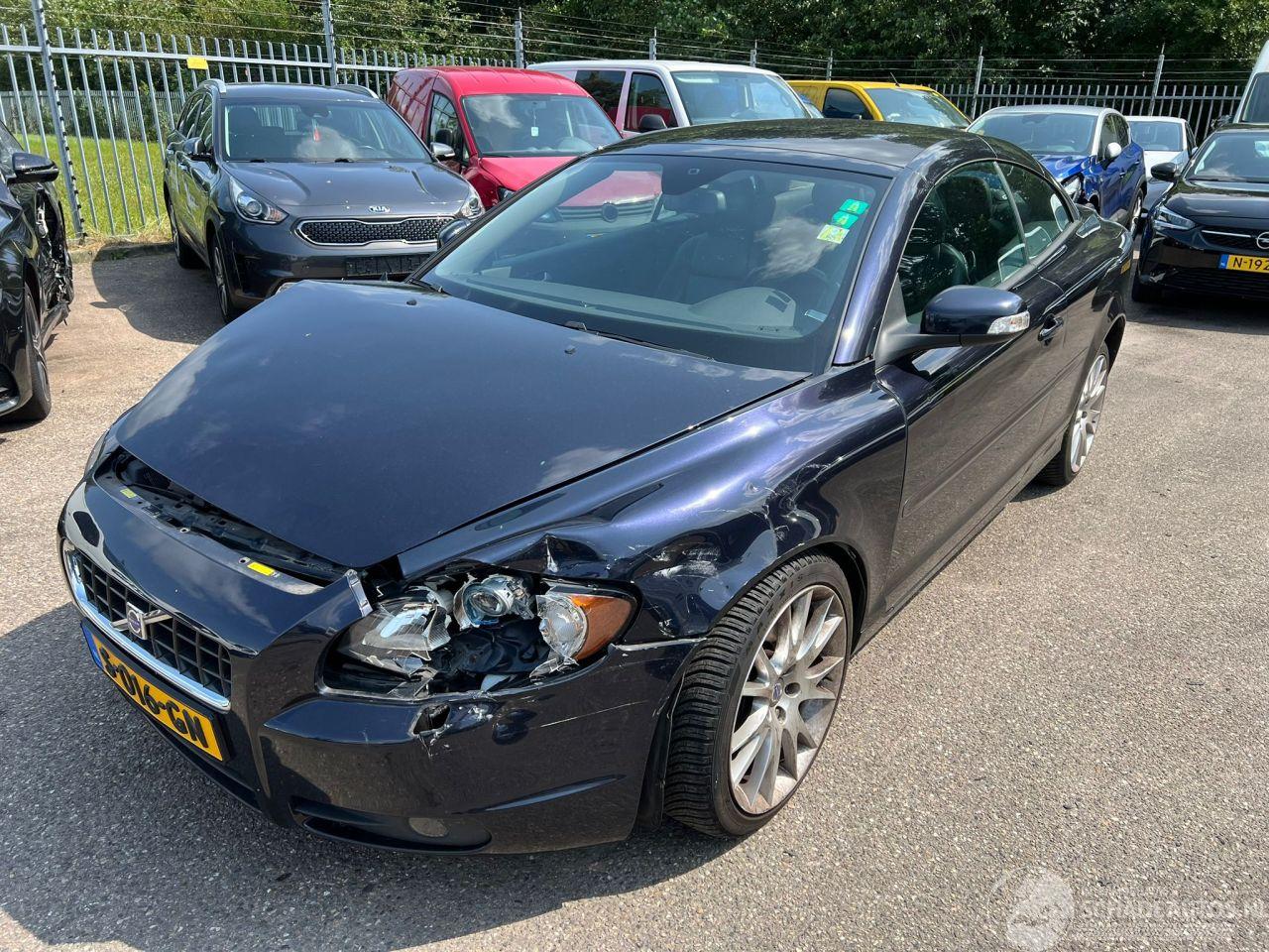 Volvo C-70 Volvo C70 Convertible 2.4i Kinetic