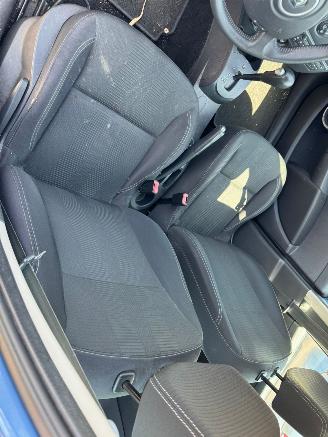 Renault Clio 1.6 Dynamique AUTOMAAT picture 13