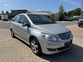 Mercedes B-klasse 200 Turbo AUTOMAAT picture 7