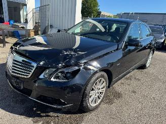 damaged passenger cars Mercedes E-klasse 200 CDI Business Class Elegance AUTOMAAT 2010/6