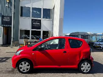 Toyota Aygo 1.0-12V Access picture 2