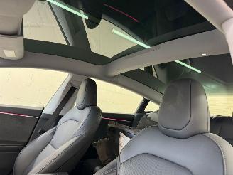 Tesla Model 3 Long Range AWD 78 kWh picture 15