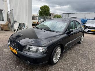 Unfallwagen Volvo S-60 2.4 Bi-Fuel BJ 2004 200.144 KM 2004/3