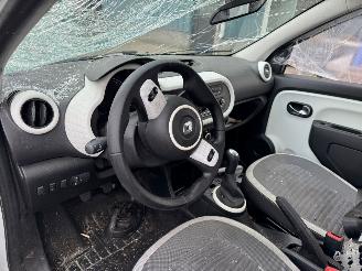 Renault Twingo 1.0 SCe Collection picture 12