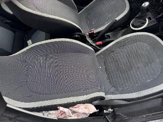 Renault Twingo 1.0 SCe Collection picture 16
