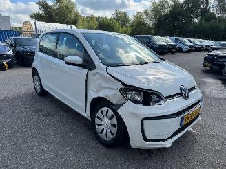 Volkswagen Up! 1.0 BMT move up! picture 6