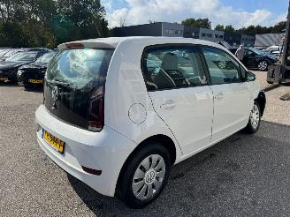 Volkswagen Up! 1.0 BMT move up! picture 5