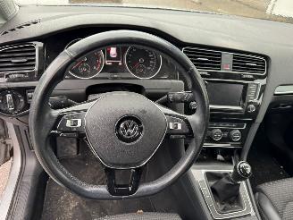 Volkswagen Golf 1.2 TSI Highline picture 8