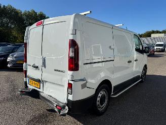 Renault Trafic 2.0 dCi 110 T29 L1H1 Comfort picture 7