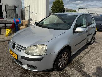 Voiture accidenté Volkswagen Golf 1.6 FSI Comfortline AUTOMAAT 2005/6