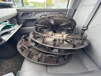 Volkswagen Transporter 2.0 TDI kipper L2H1 DC 30 picture 13