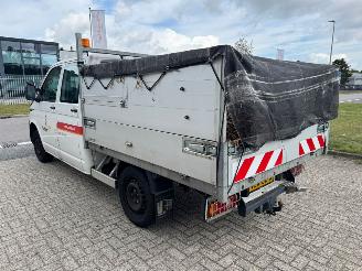 Volkswagen Transporter 2.0 TDI kipper L2H1 DC 30 picture 3