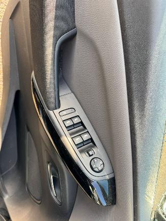 Citroën C4 Picasso 1.2 PureTech Business 7 Personen picture 20