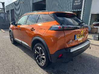 Peugeot 2008 1.2 PureTech Allure AUTOMAAT picture 3