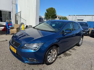 Schadeauto Seat Leon 1.2 TSI Style 2015/7